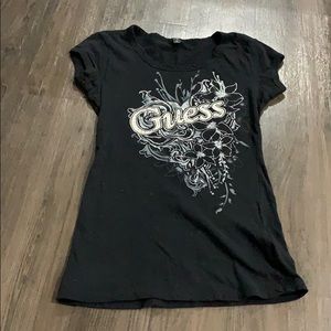 Guess t-shirt | medium